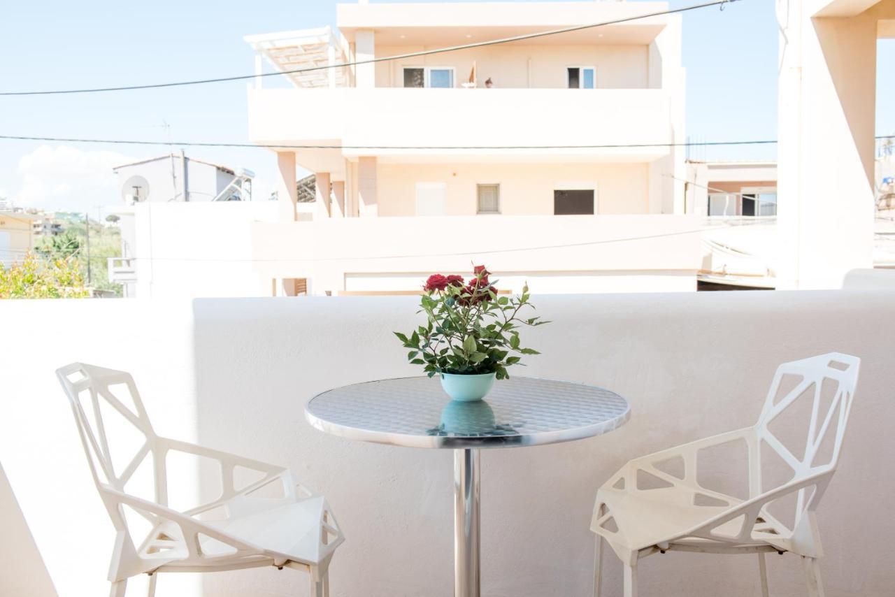 Pearl Seaside Cozy Apartments Ханья Экстерьер фото