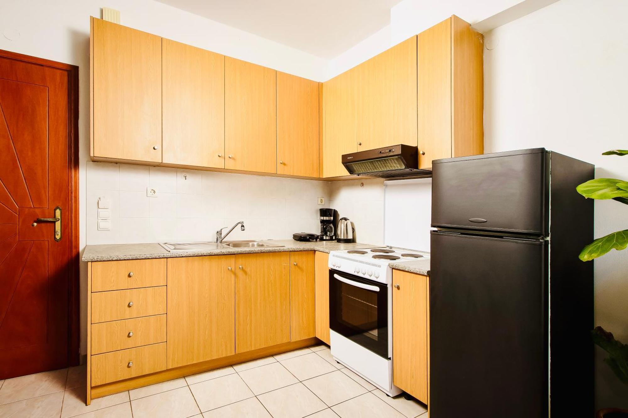 Pearl Seaside Cozy Apartments Ханья Экстерьер фото