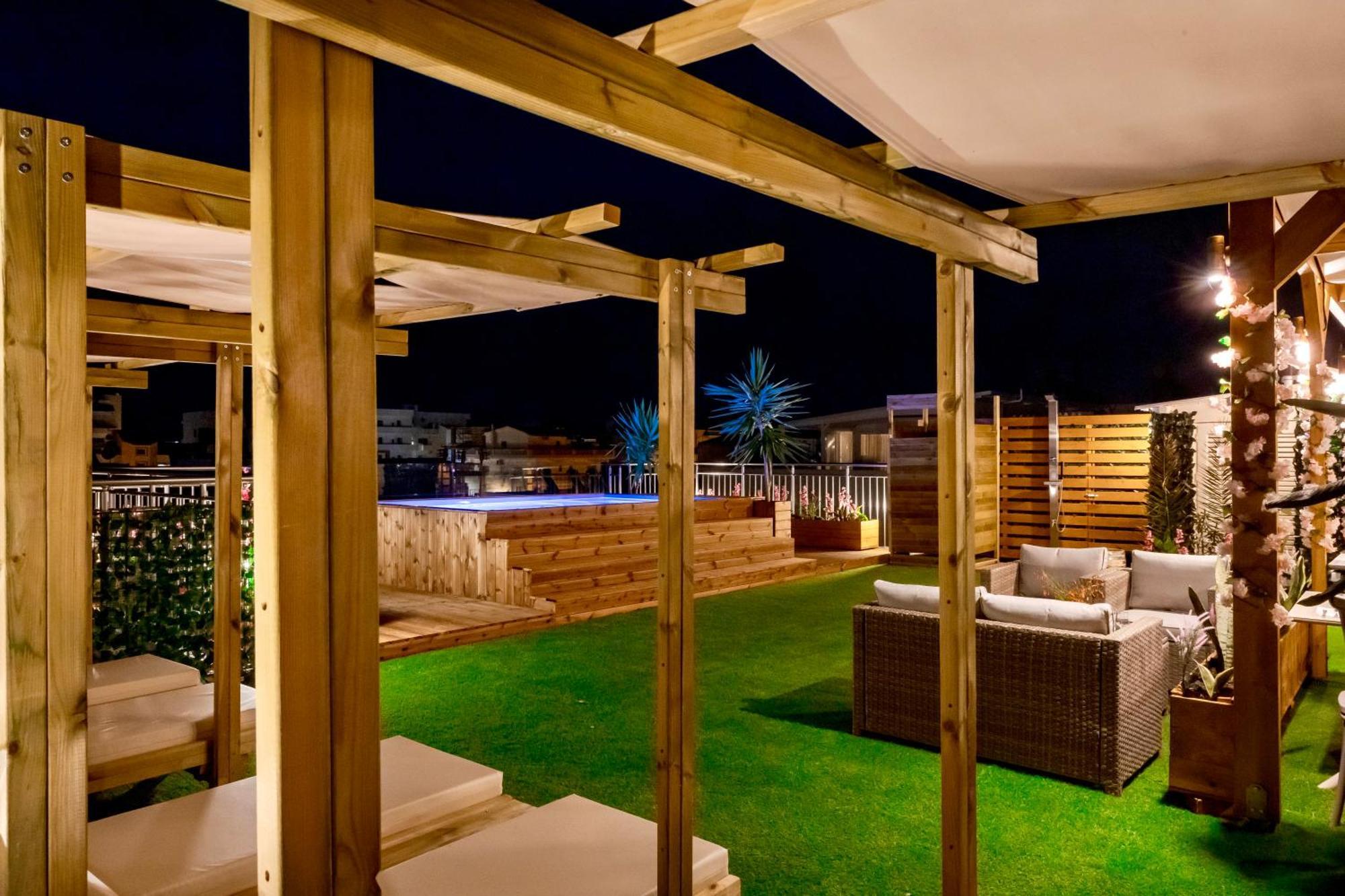 Pearl Seaside Cozy Apartments Ханья Экстерьер фото